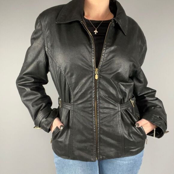 Danier Genuine Leather Waist-Cinch Coat - Picture 3 of 16